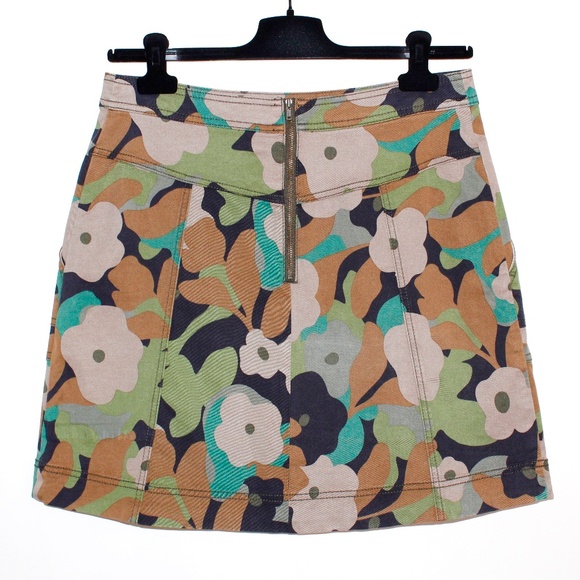 Cabi "Zip Line" Floral Side Pocket Skirt - Picture 2 of 16